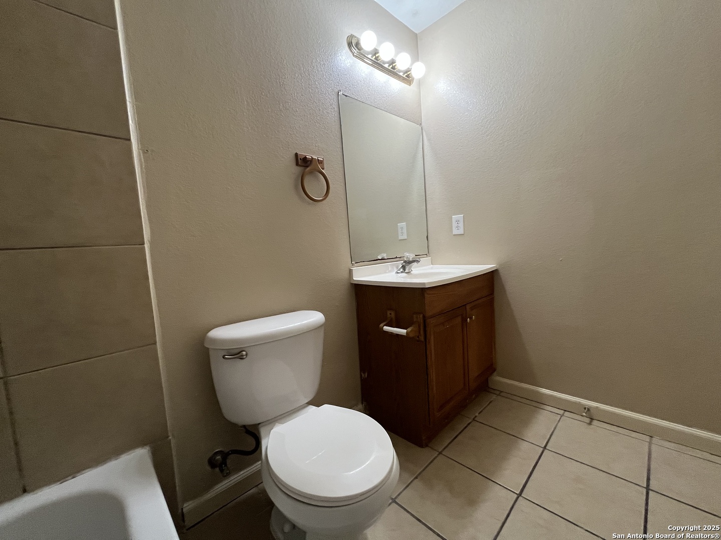 5202 Fountain Lake San Antonio TX 78244