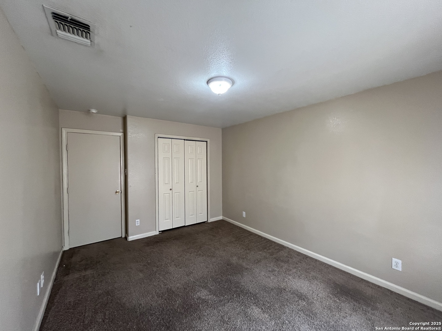 5202 Fountain Lake San Antonio TX 78244