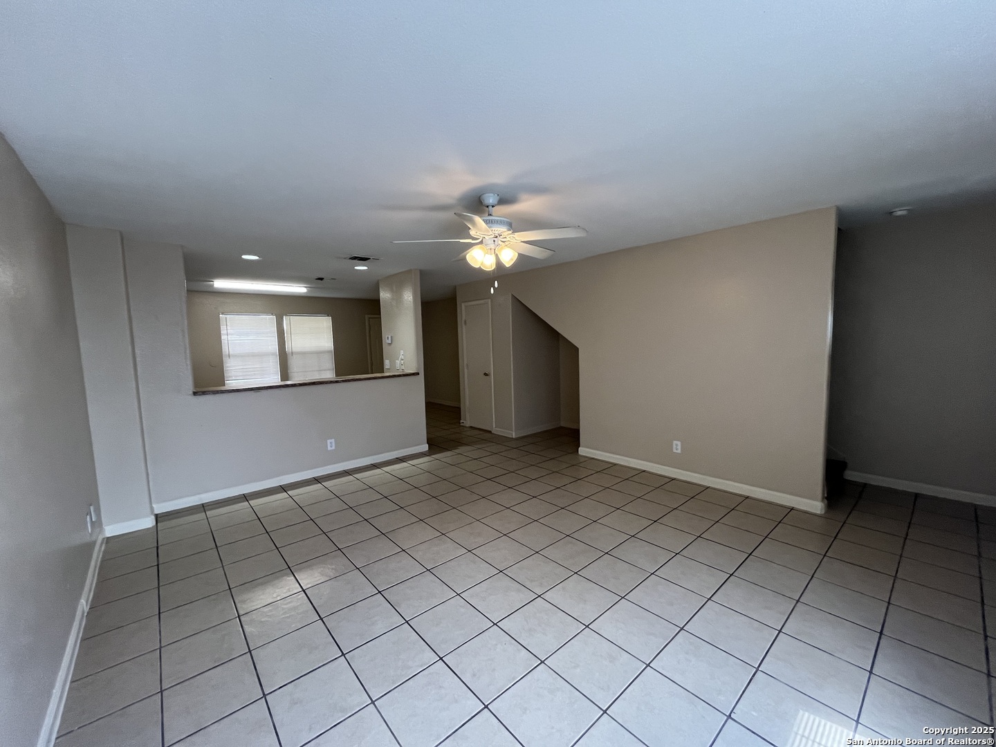 5202 Fountain Lake San Antonio TX 78244