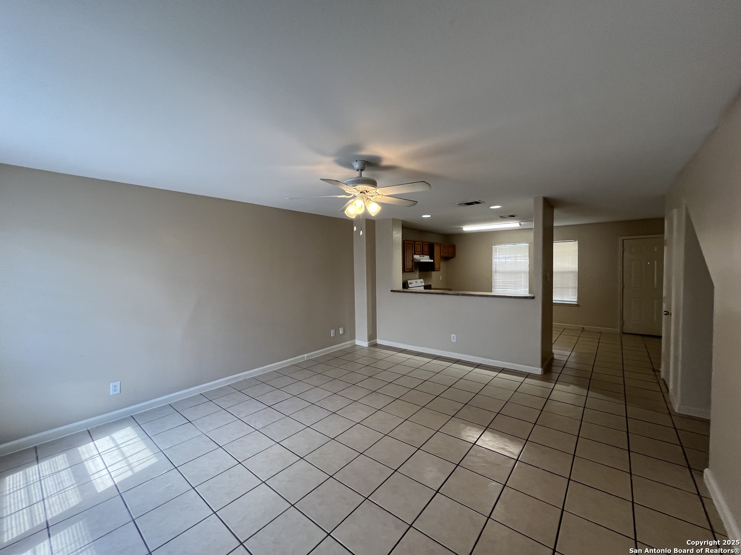 5202 Fountain Lake San Antonio TX 78244