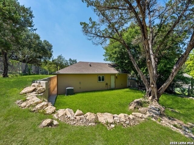 735 Green Castle Canyon Lake TX 78133