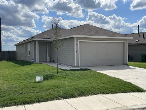 9226 Selene Place San Antonio TX 78252