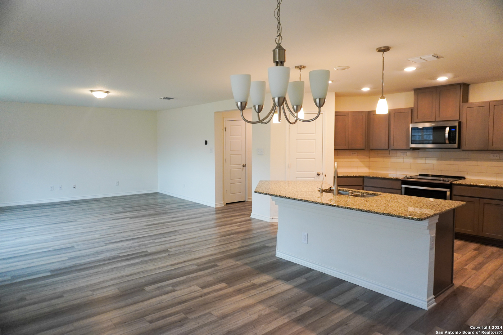 11211 Aristides San Antonio TX 78245