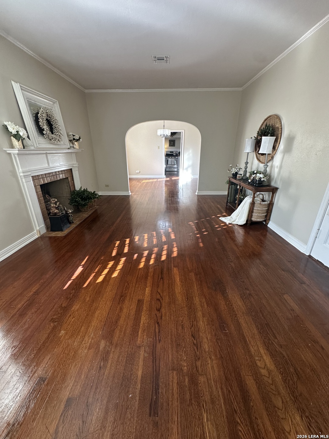 147 Thomas Jefferson San Antonio TX 78228