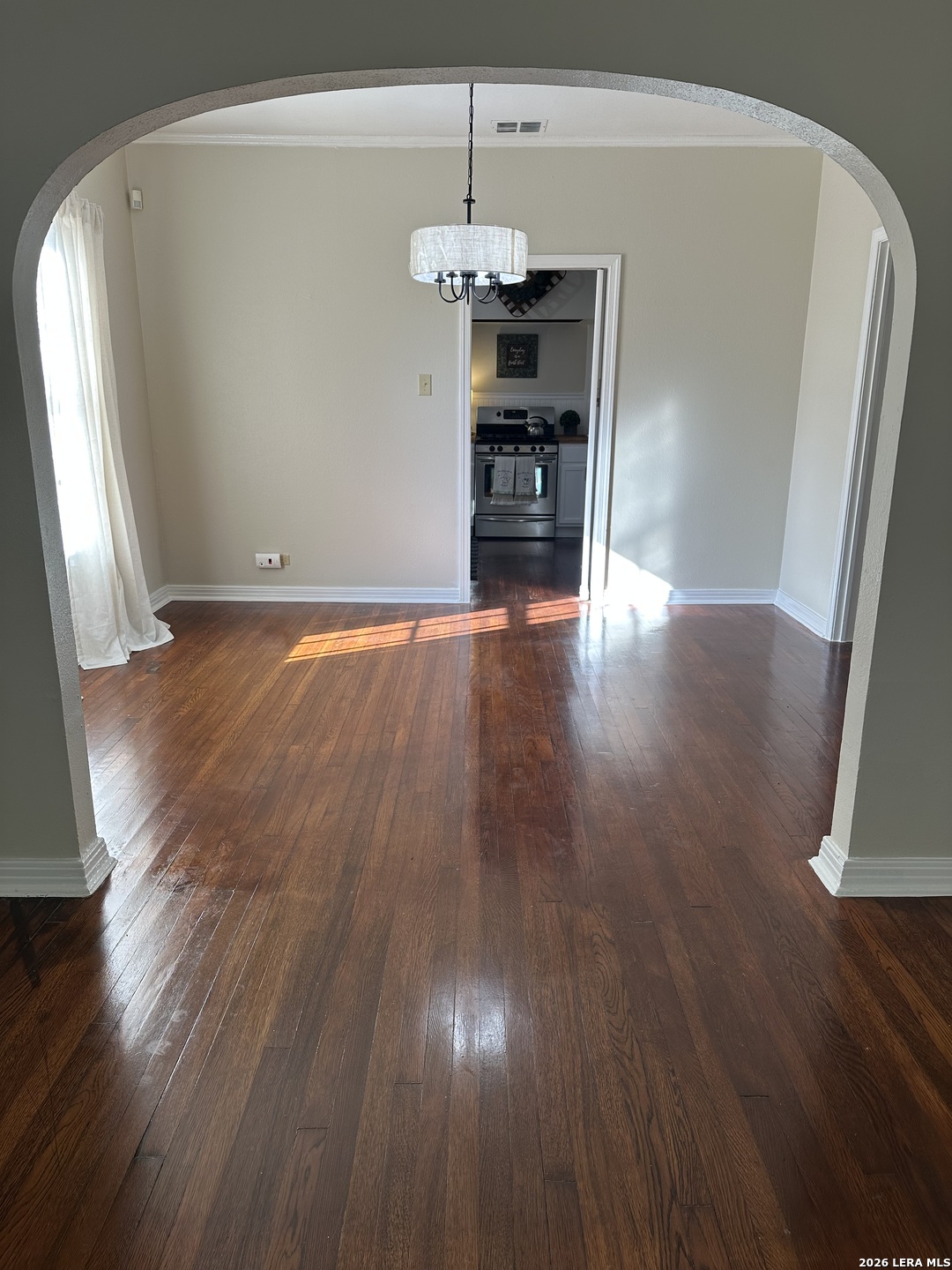 147 Thomas Jefferson San Antonio TX 78228