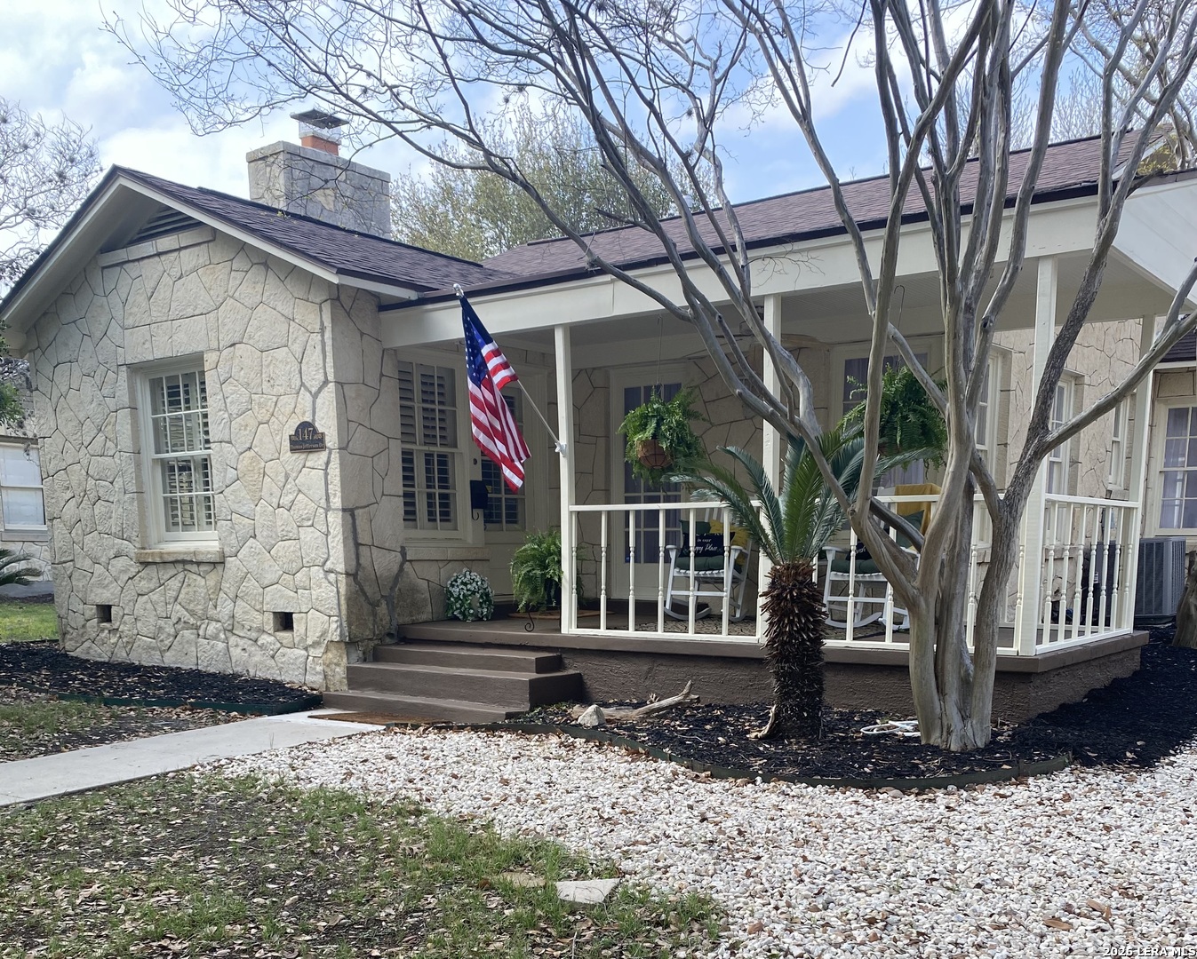 147 Thomas Jefferson San Antonio TX 78228