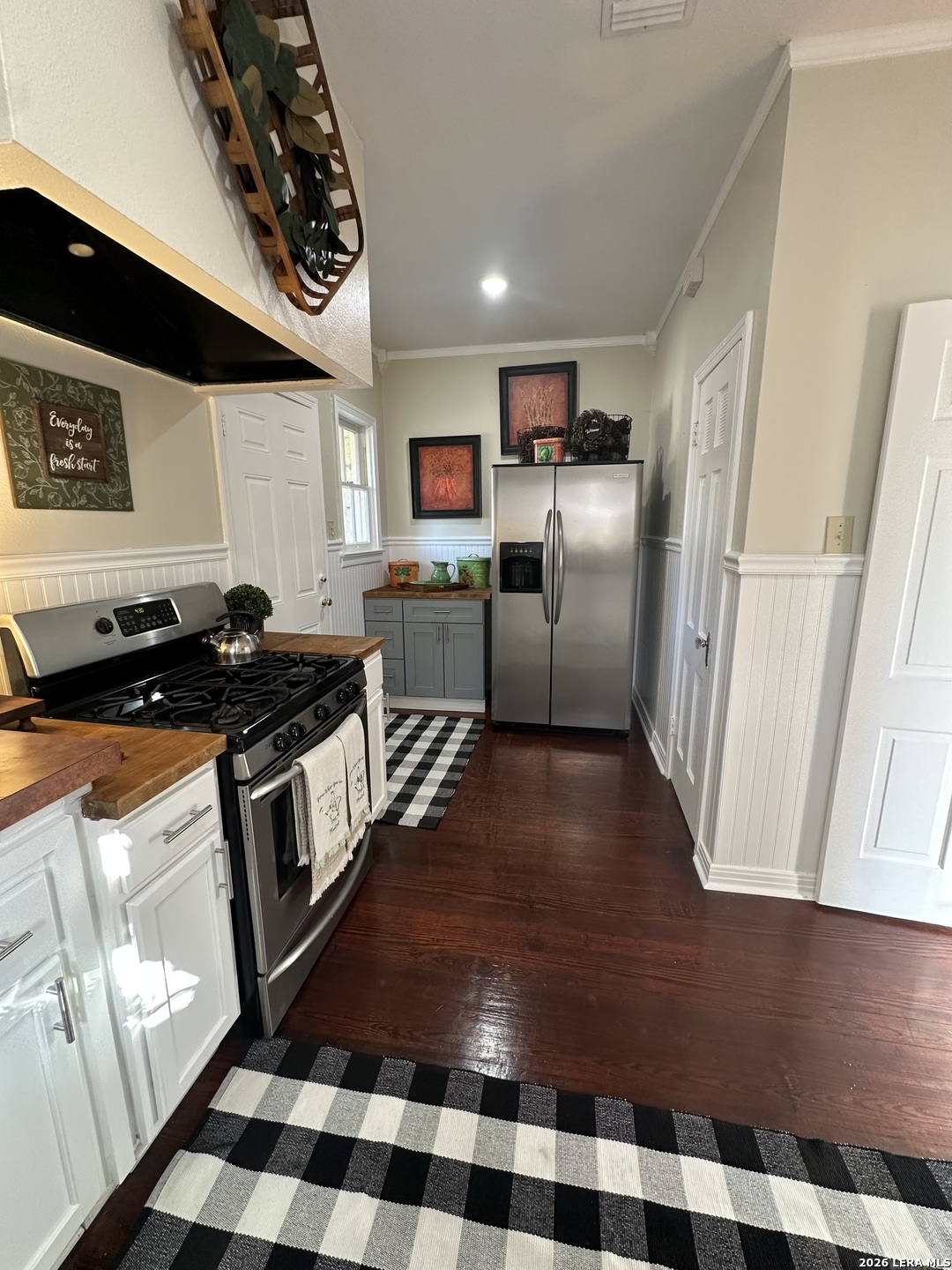 147 Thomas Jefferson San Antonio TX 78228