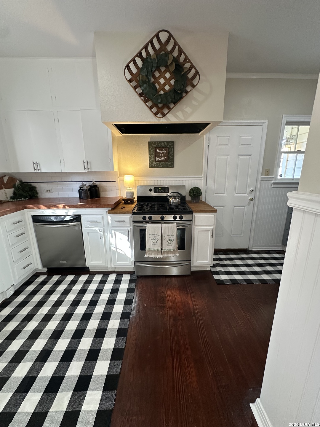 147 Thomas Jefferson San Antonio TX 78228