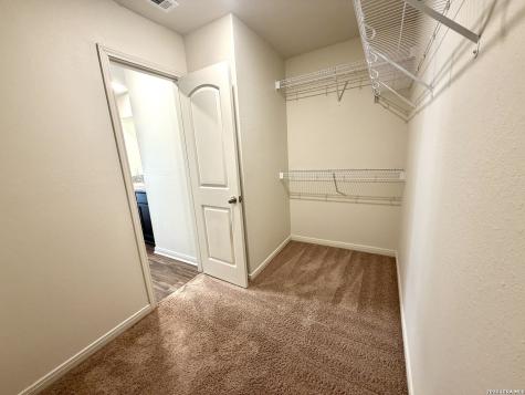 7318 Sharma Valley San Antonio TX 78252
