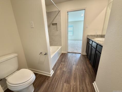 7318 Sharma Valley San Antonio TX 78252