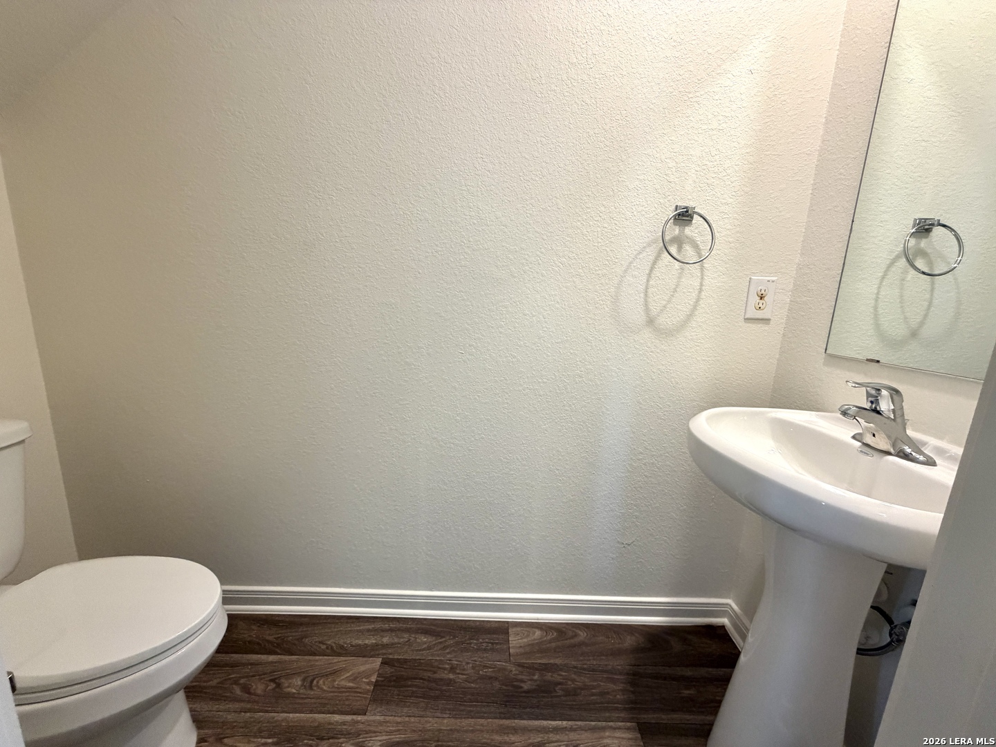 7318 Sharma Valley San Antonio TX 78252