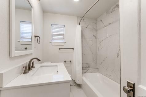 918 Mcilvaine San Antonio TX 78201