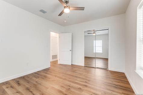 918 Mcilvaine San Antonio TX 78201