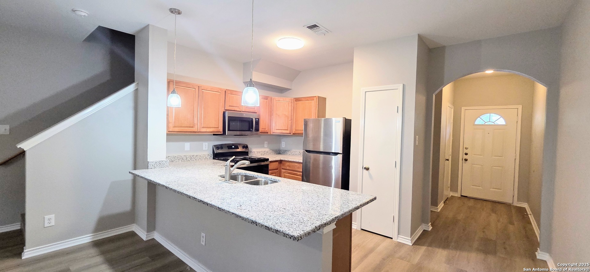 7814 Kingsbury Wood San Antonio TX 78240