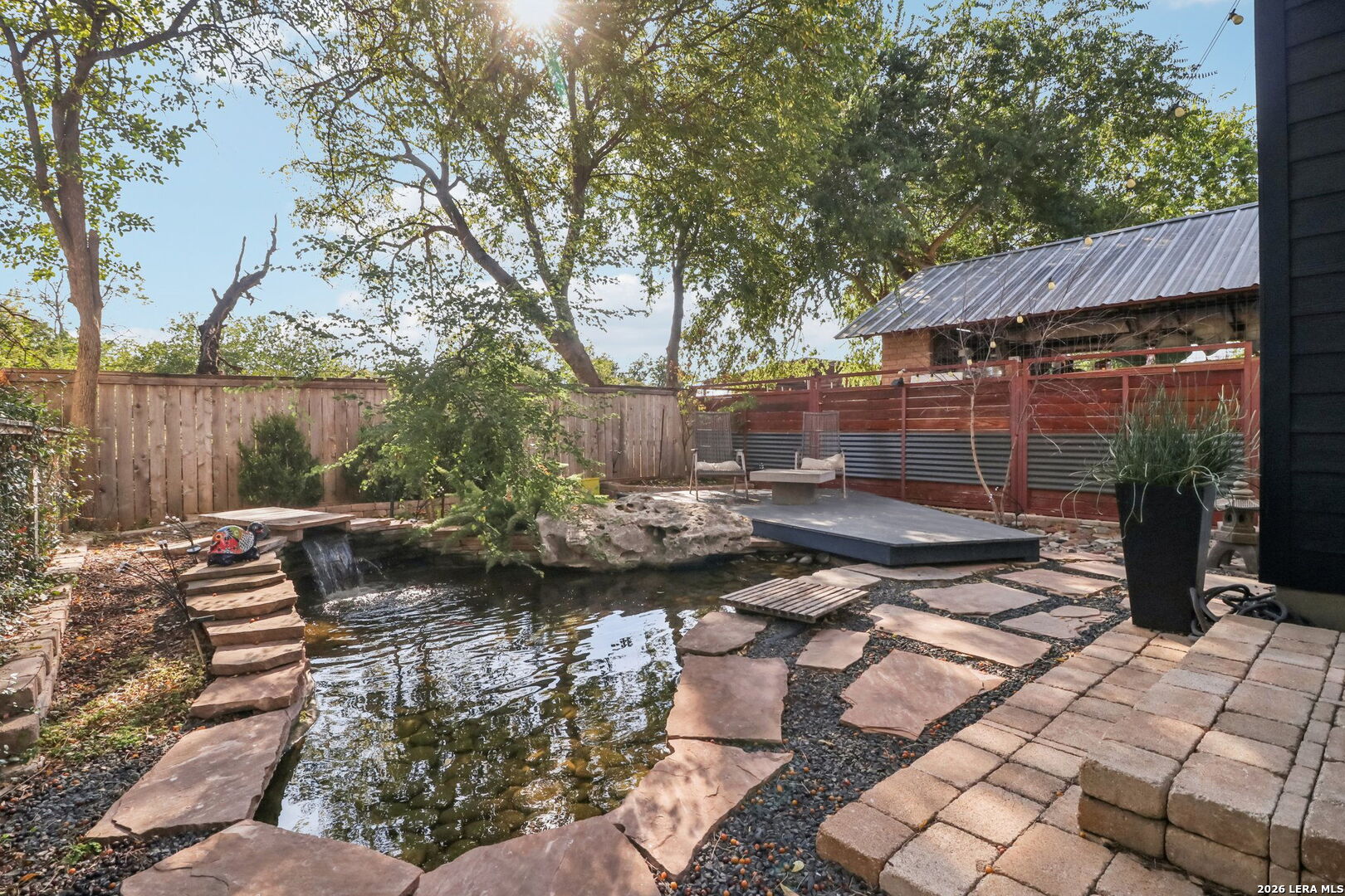 128 Clay San Antonio TX 78204