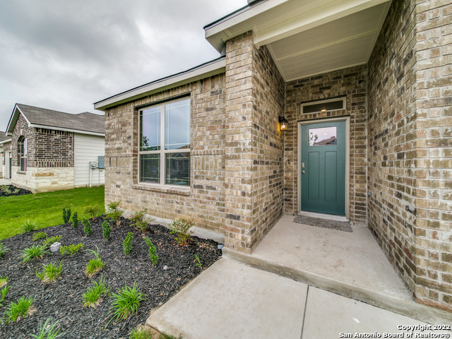205 Stag Way Schertz TX 78108