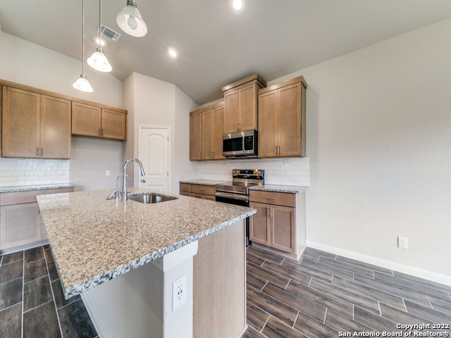 205 Stag Way Schertz TX 78108