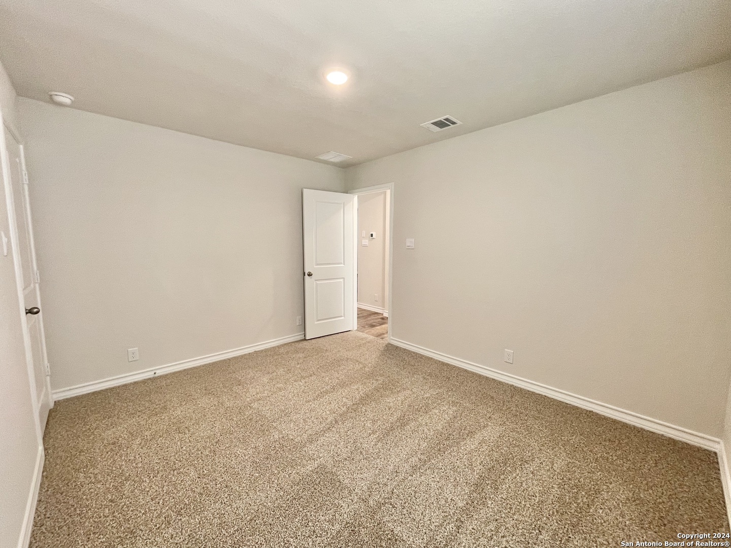 4910 Fairway Bunker San Antonio TX 78261