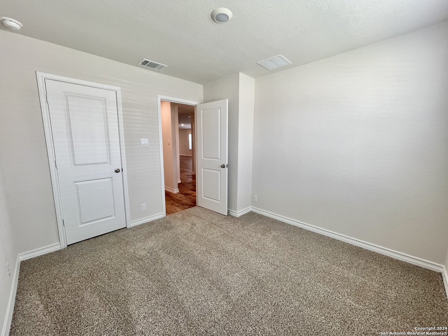 4910 Fairway Bunker San Antonio TX 78261