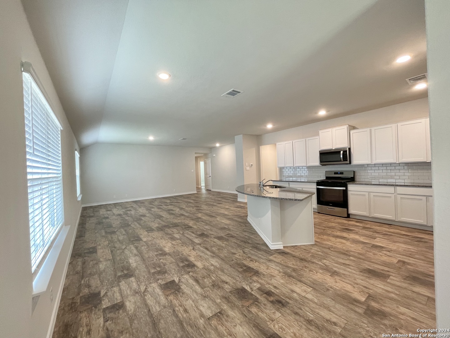 4910 Fairway Bunker San Antonio TX 78261