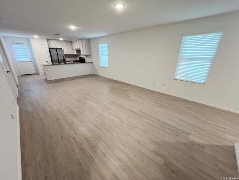7926 Nessie Trail San Antonio TX 78227