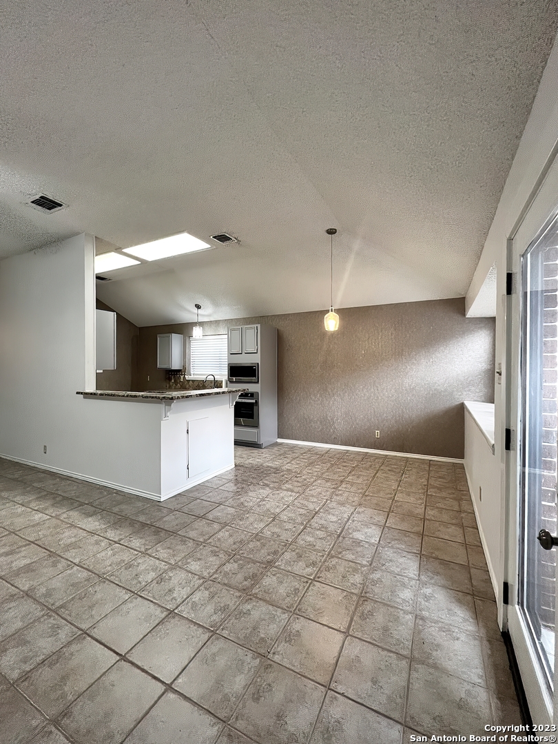 5758 Cedar Cove San Antonio TX 78249