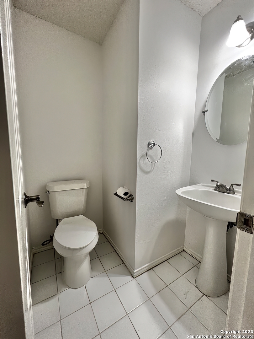 5758 Cedar Cove San Antonio TX 78249
