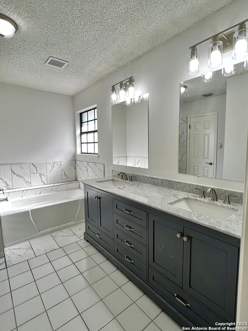 5758 Cedar Cove San Antonio TX 78249