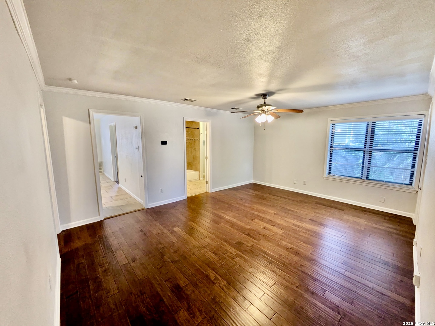 304 E Mistletoe San Antonio TX 78212