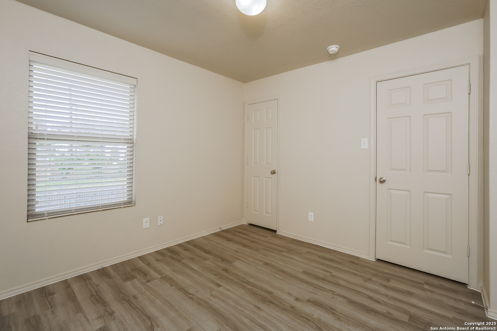 5811 Camier Cove San Antonio TX 78218