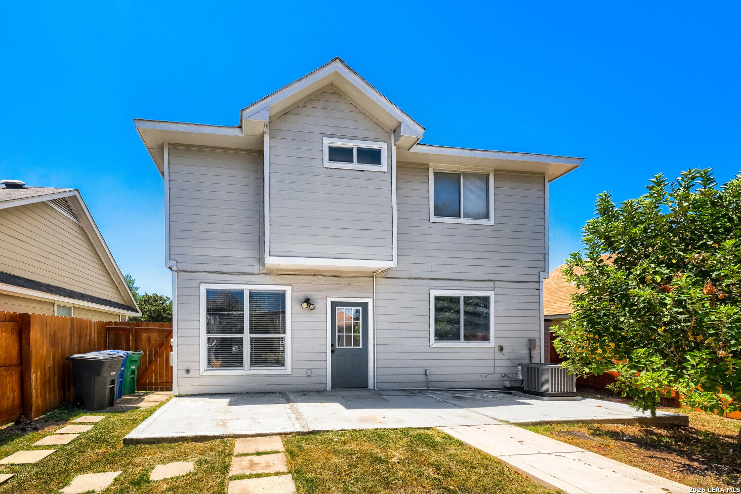5635 Midcrown Drive San Antonio TX 78218