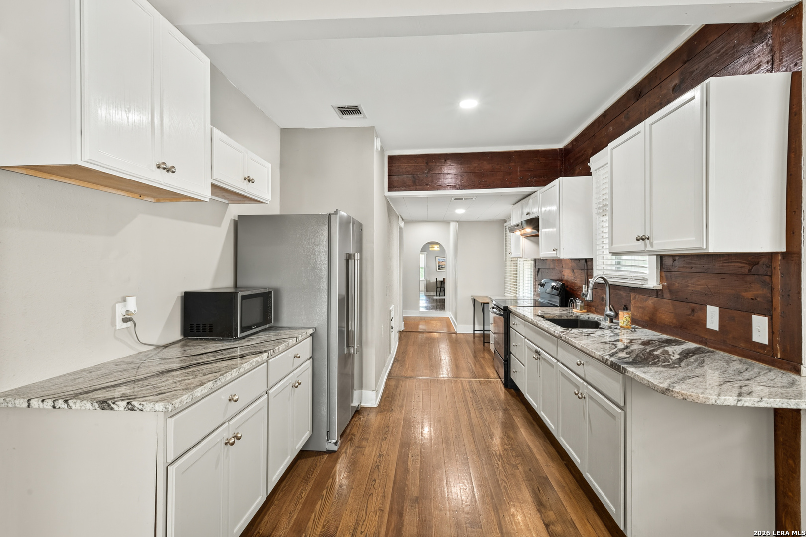314 Queen Anne Court San Antonio TX 78209