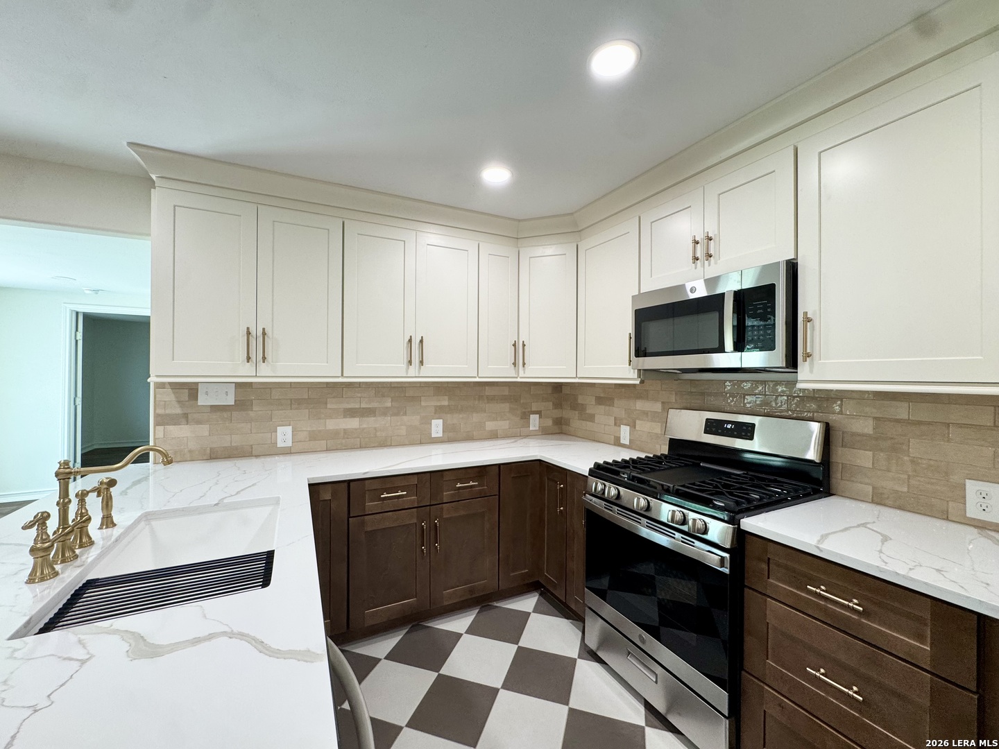 4110 Hunters Glen San Antonio TX 78218