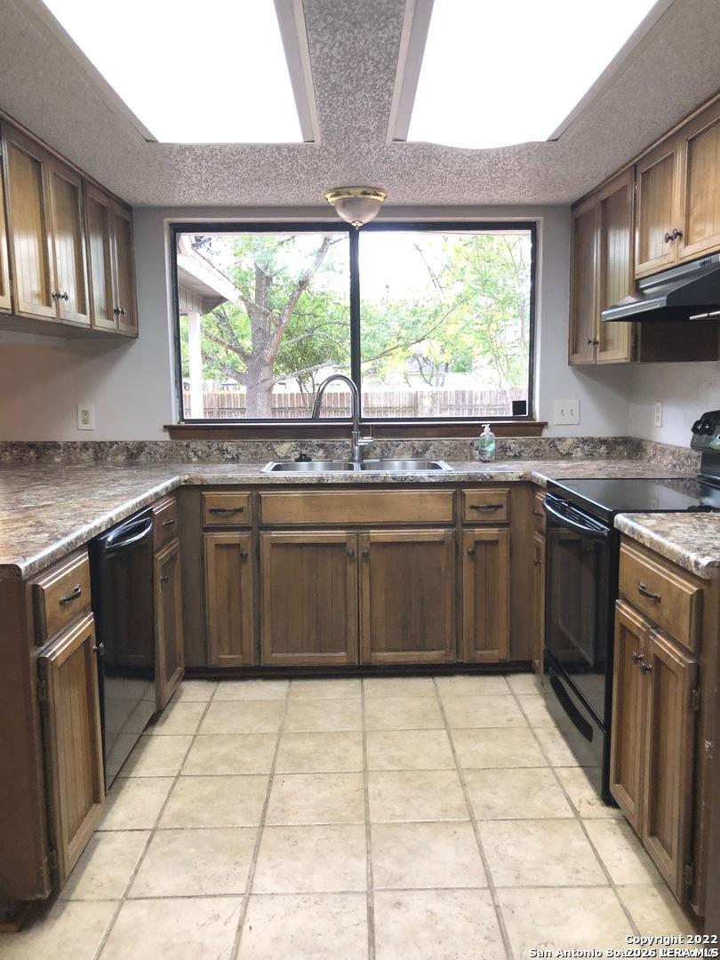 8535 Pendragon Street San Antonio TX 78254
