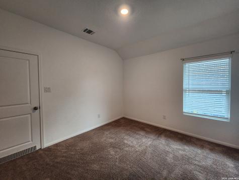 5923 Corsicana Cove Seguin TX 78155