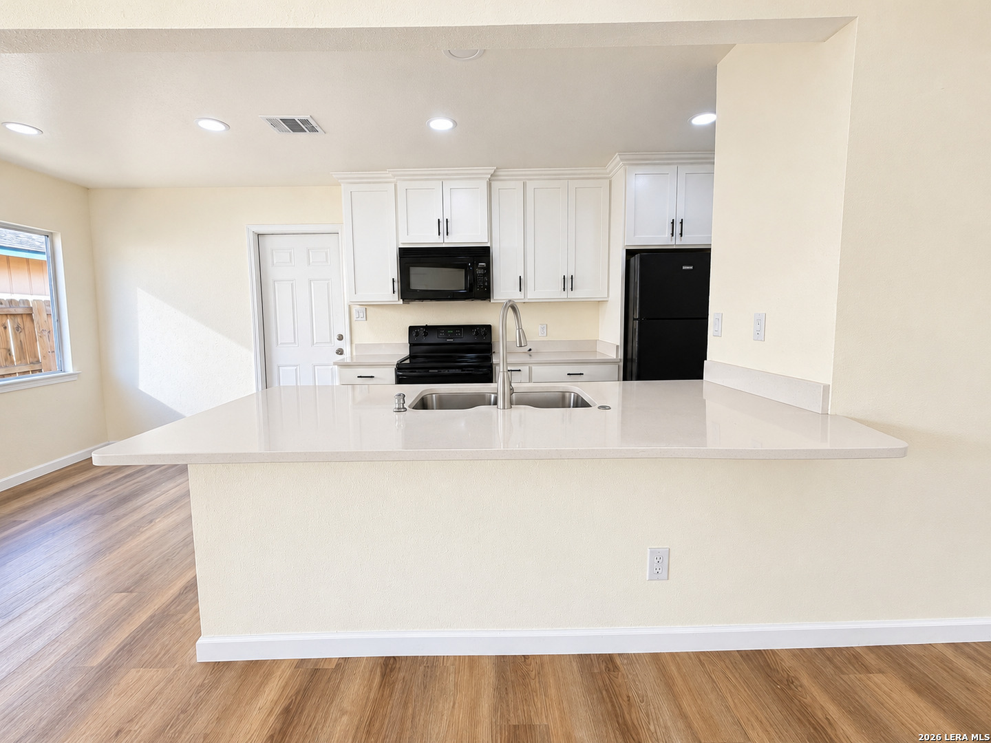 2935 Wishing Lake Drive San Antonio TX 78222