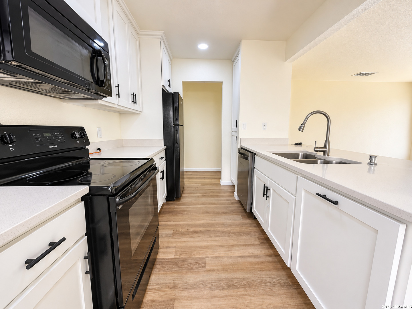 2935 Wishing Lake Drive San Antonio TX 78222