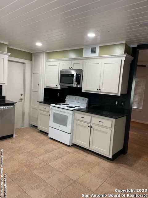 4518 Tallulah Drive San Antonio TX 78218