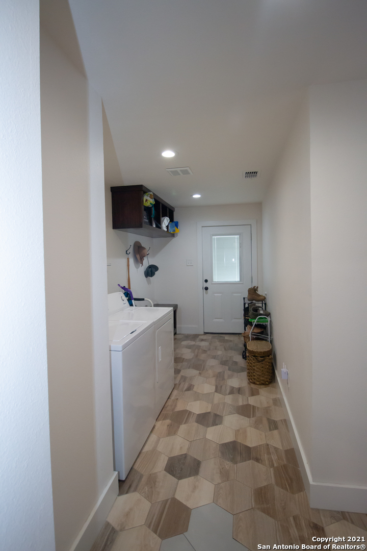245 Calumet Place San Antonio TX 78209