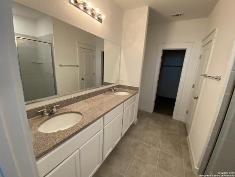 6503 Casina Glen San Antonio TX 78249