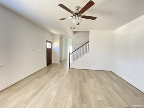 6503 Casina Glen San Antonio TX 78249