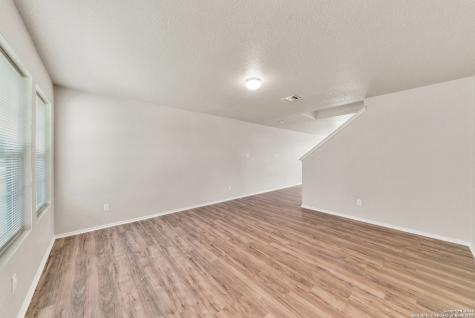 3410 Glacier Lake San Antonio TX 78222