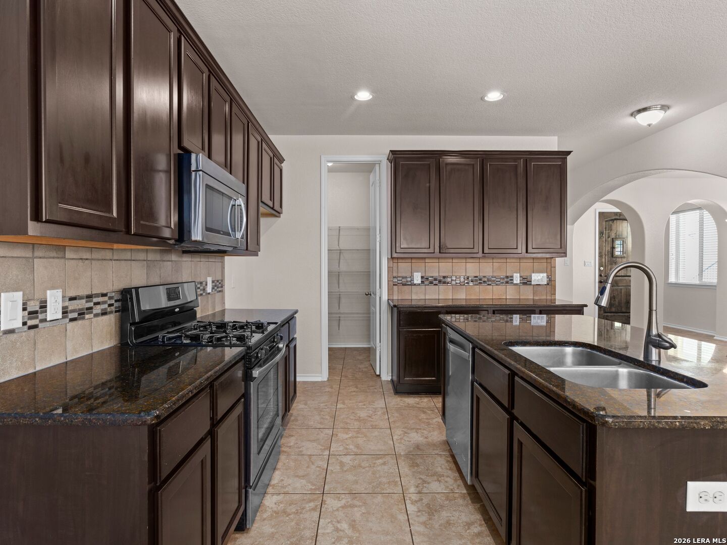 3918 Woodbridge Way San Antonio TX 78257
