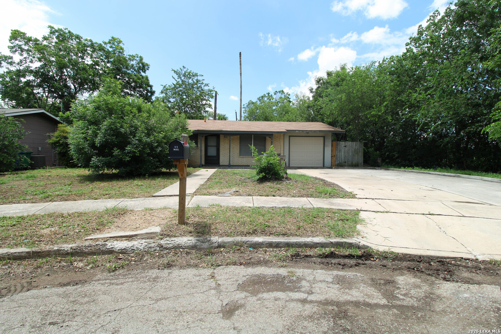 4102 Waikiki Drive San Antonio TX 78218