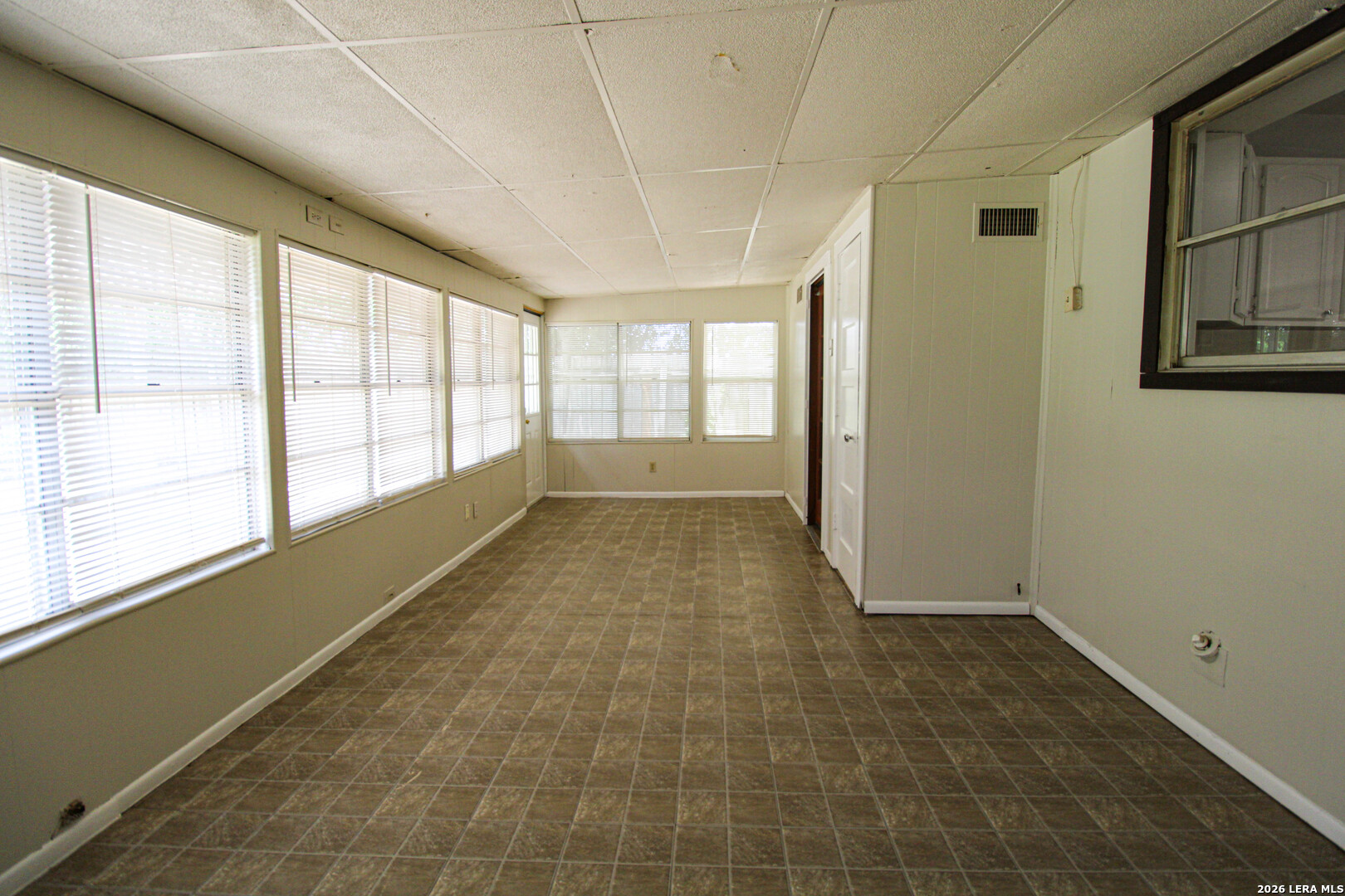 4102 Waikiki Drive San Antonio TX 78218