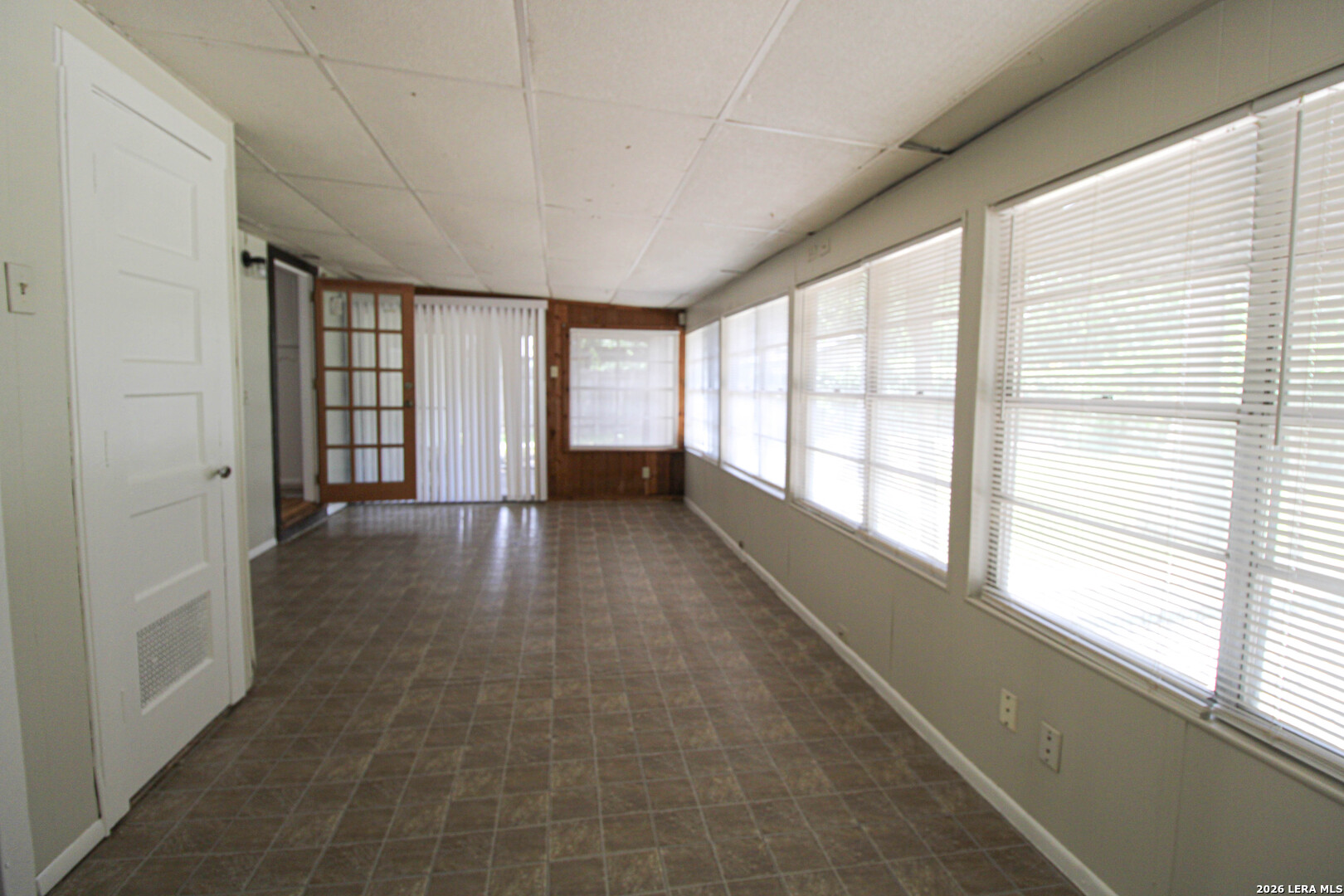 4102 Waikiki Drive San Antonio TX 78218