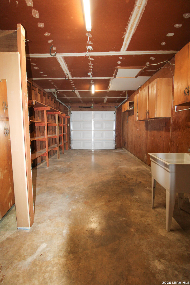 4102 Waikiki Drive San Antonio TX 78218