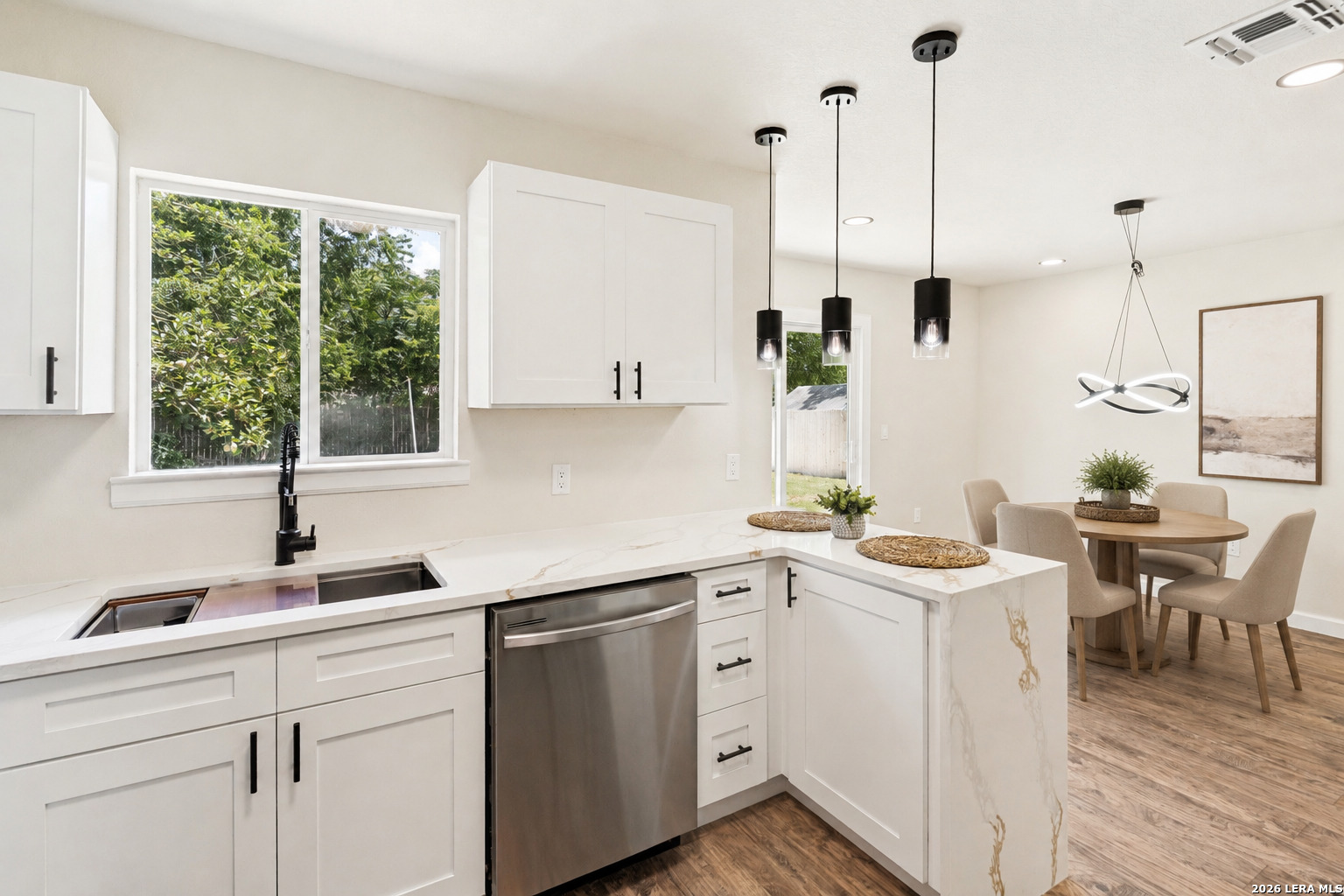 504 Willow Drive Converse TX 78109
