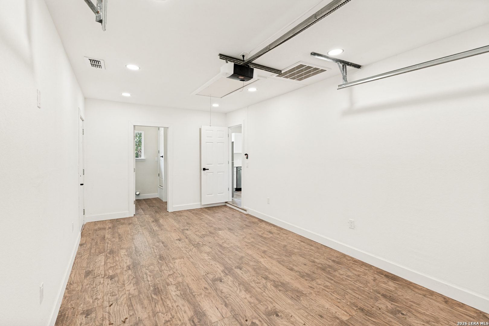 504 Willow Drive Converse TX 78109