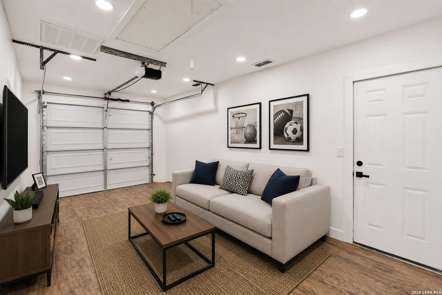 504 Willow Drive Converse TX 78109